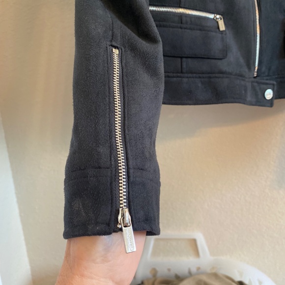 Calvin Klein faux suede suit charcoal color - size 6 - Picture 3 of 5